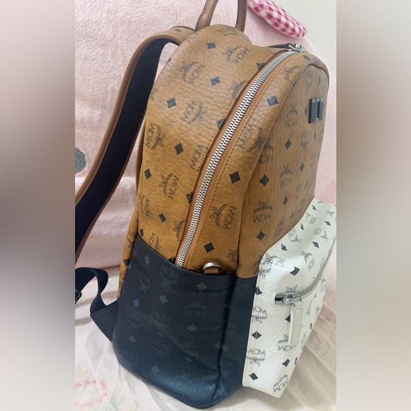 MCM stark backpack visetos monogram cognac - Picture 5 of 12